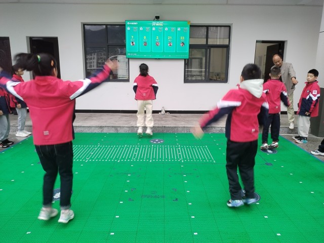 2026年比较好的油循环模温机冷热一体模温机加热厂家优质推荐名录(图1)