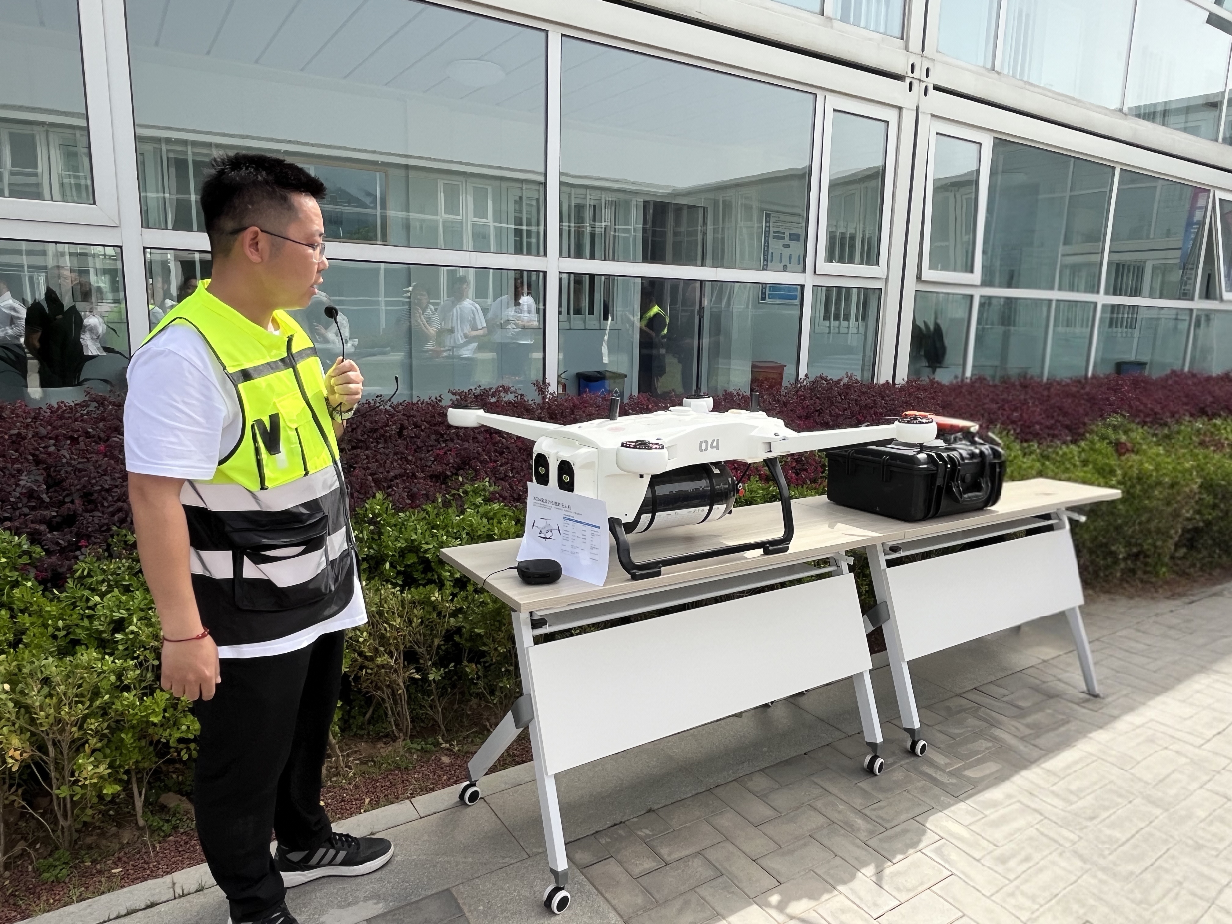 脑机海河实验室倪广健:脑机接口技术应用场景多消费级产品将成未来增长点|活力中国调研行(图1)