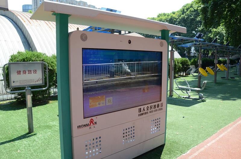零跑全新B01B10越级上市重构10万级纯电价值天花板(图1)